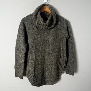 Cynthia Rowley Turtle Neck Sweater S